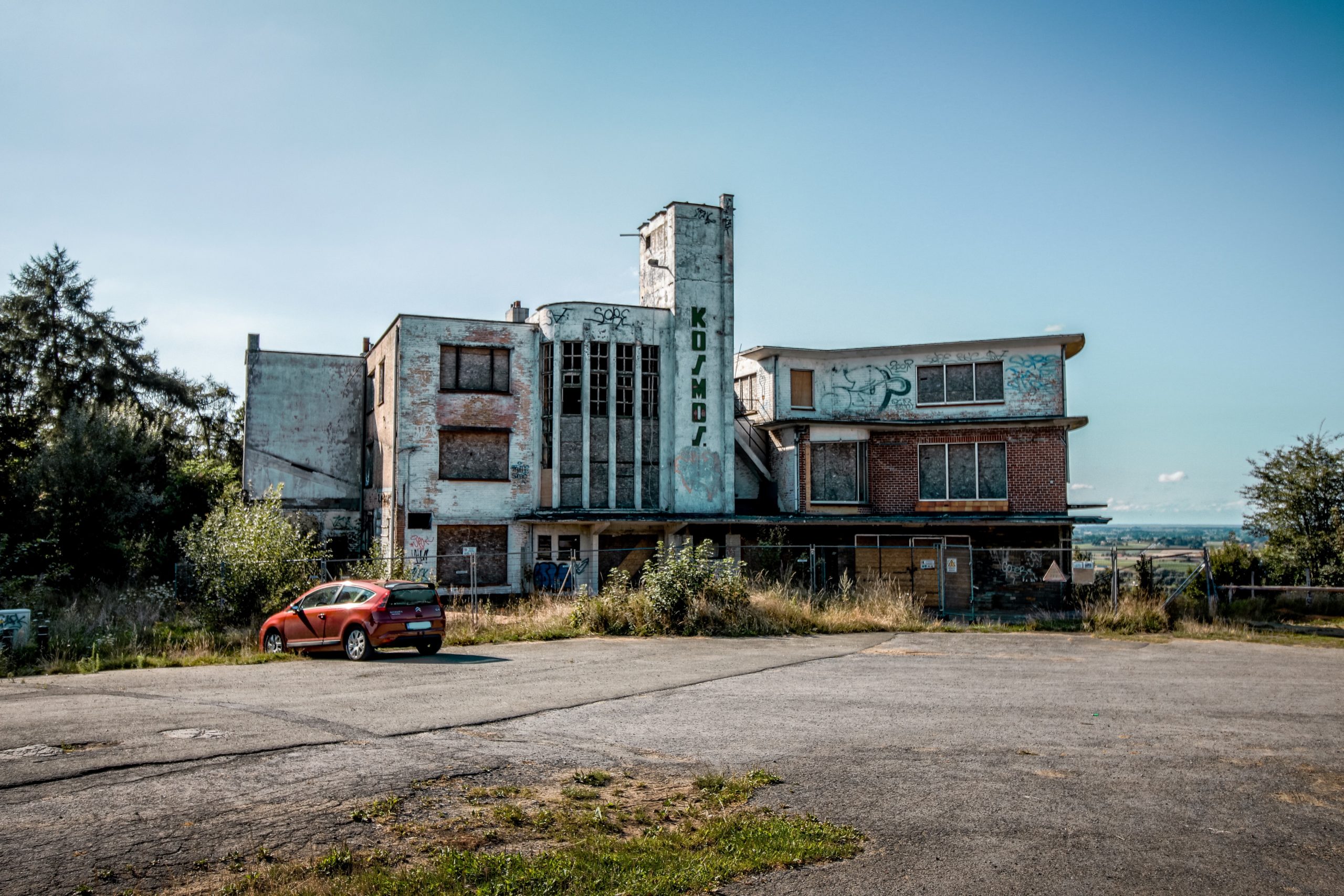 The abandoned Hotel Kosmos in belgium.